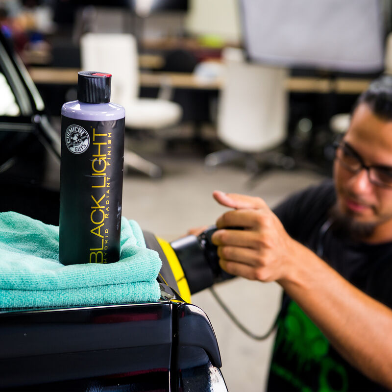 Chemical Guys Black Light Hybrid Radiant Finish Glaze & Sealant  473ml (16oz)
